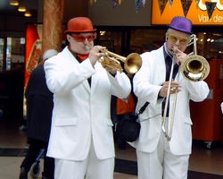 Looporkest Extravagant duo TopActs.nl 250-200