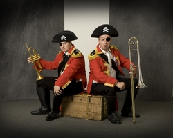 Looporkest Piraten (duo) -TopActs.nl - 250-200